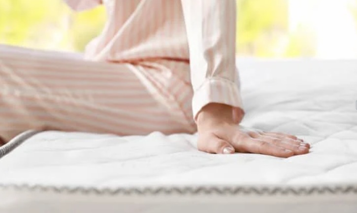 mattress cleaning frequency